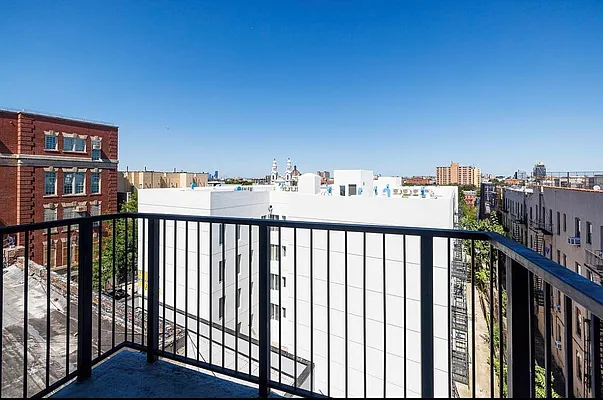 Rented by Dalan Rentals | media 3