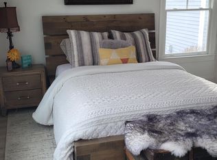 7040 Lullwater Rd, Cumming, GA 30040