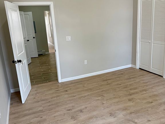 3rd image of 263 Griffith St Floor 2