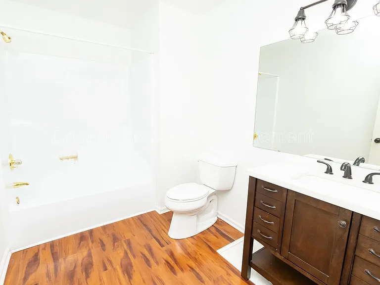 6114 Sasha Ln — Photo 18