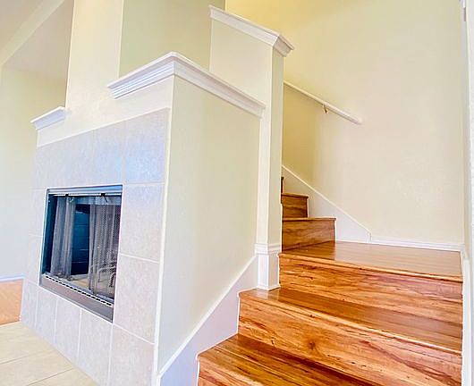 5th image of 1315 Red Deer Way