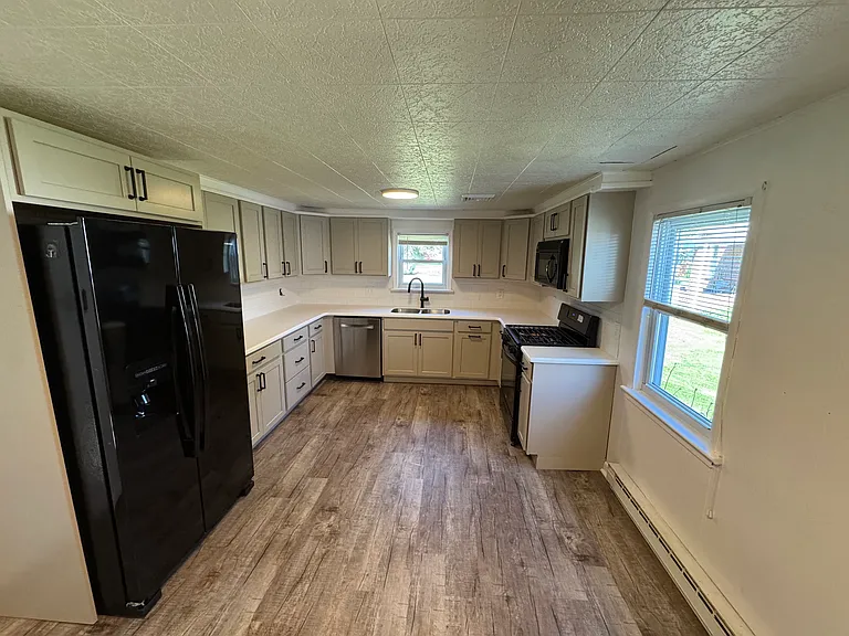 217 Monroe Valley Dr — Photo 4
