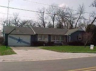 162 Peru St, Paw Paw, IL 61353