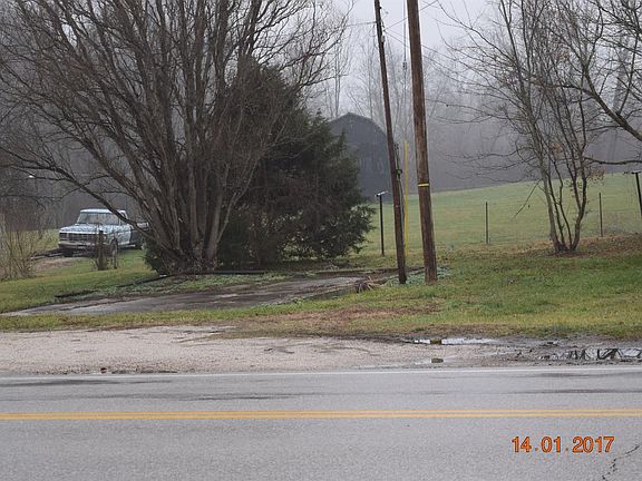 3rd image of 9077 E Highway 60