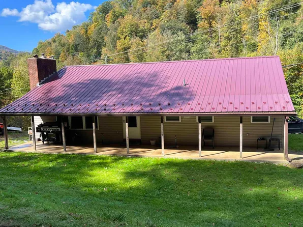 9557 Allegheny Hwy, Bowden, WV 26254