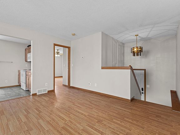 5th image of 879 17th St SE