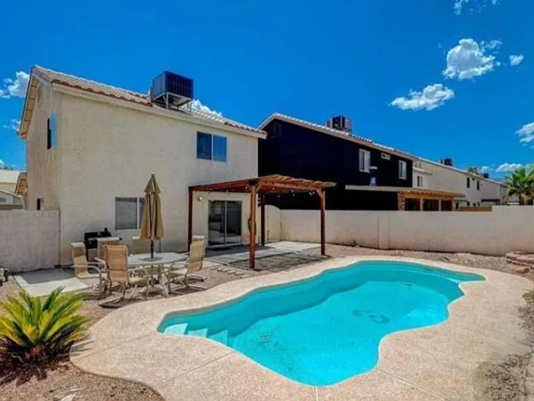 7512 Maiden Run Ave — Photo 1