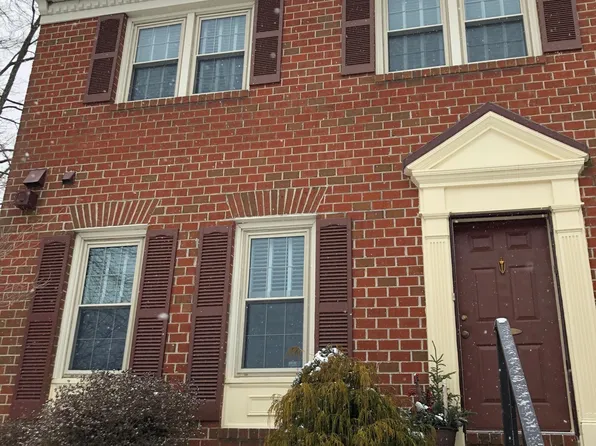 2301 Wonderview Rd, Lutherville Timonium, MD 21093