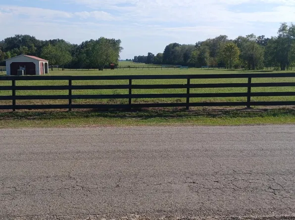 32085 Joseph Rd, Hockley, TX 77447