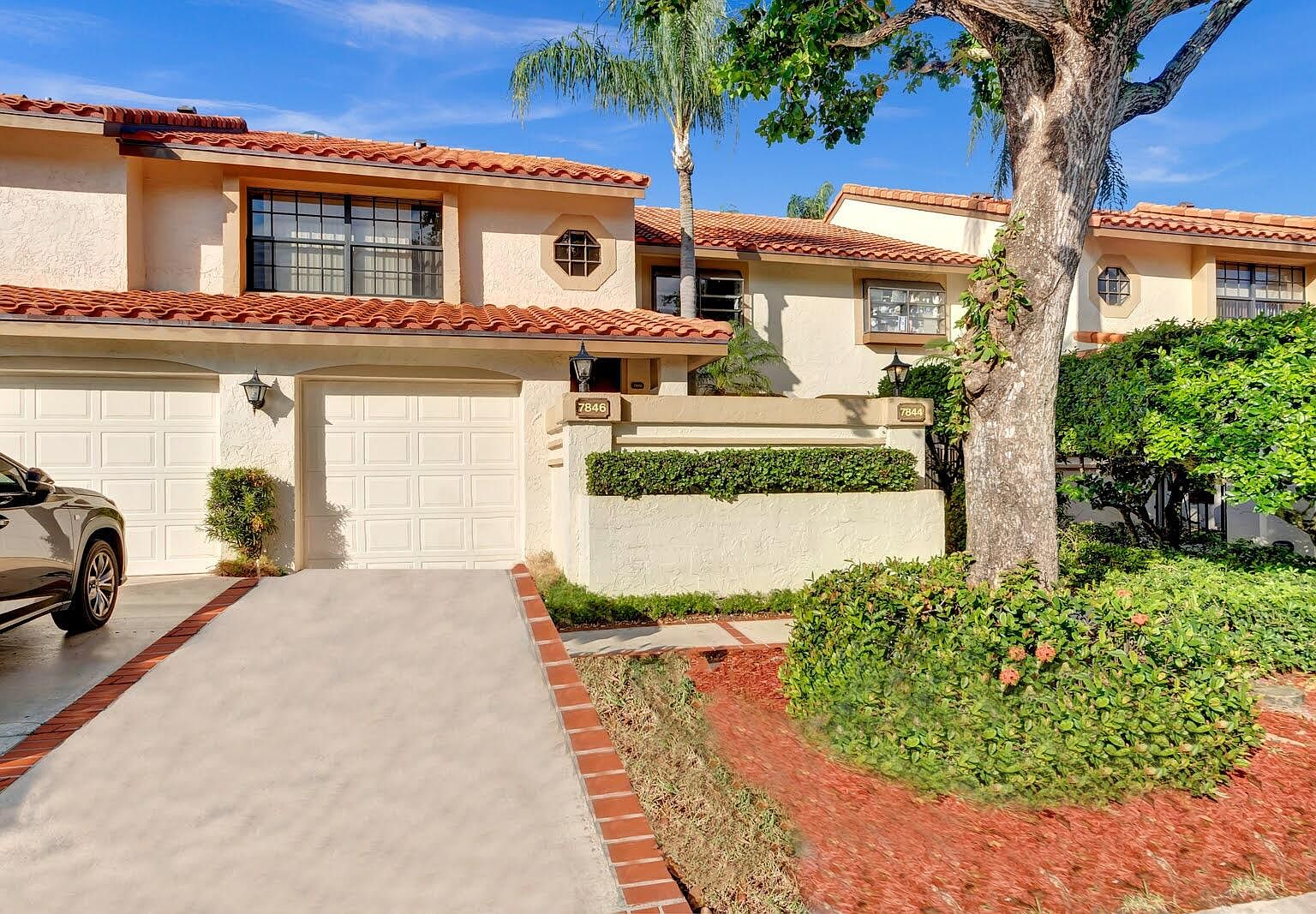 7844 La Mirada Drive