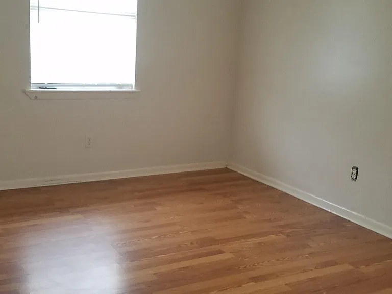 111 High Dr — Photo 8