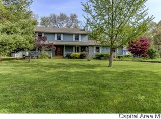 10345 Bell Fountain Rd, Dawson, IL 62520