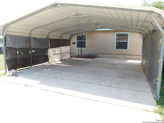 3rd image of 110 Green Way Ave