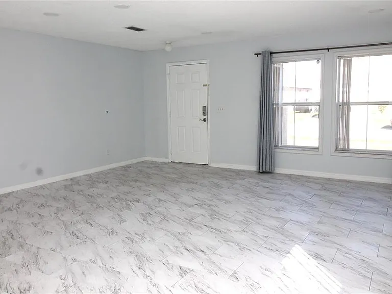 1455 Blue Horizon Dr — Photo 8
