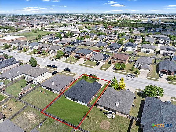 5th image of 4911 Bridgewood Dr