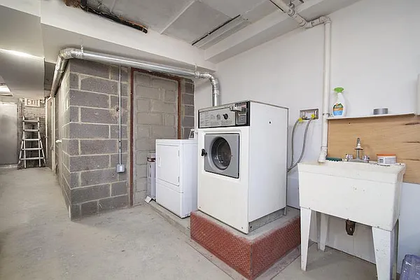 Rented by Ivey North LLC | media 20