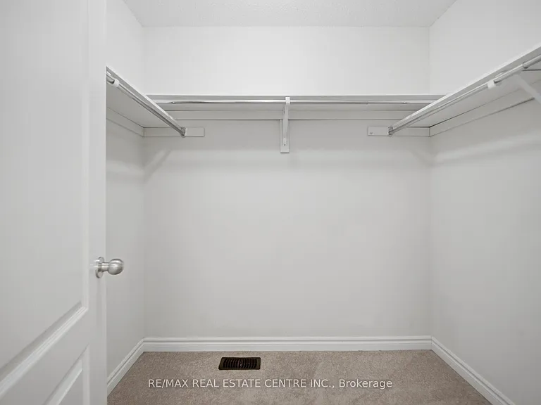 99 Colville Pl — Photo 35