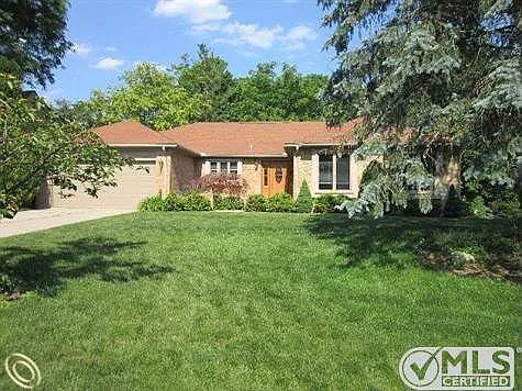 25712 Rutledge Xing photo 1