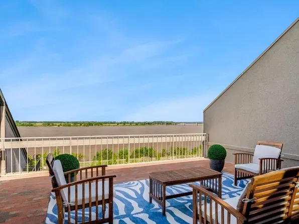 335 Riverbluff Pl APT 3, Memphis, TN 38103
