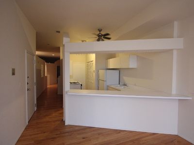 612 N May St APT 2, Chicago, IL, 60642