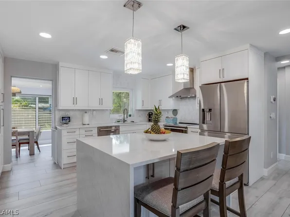 3731 Arlington St, Fort Myers, FL 33901