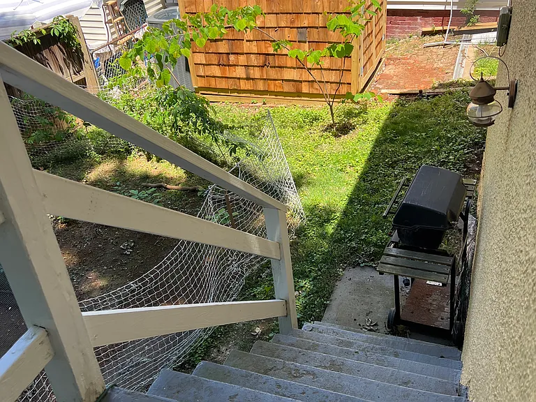 511 Avon St — Photo 12