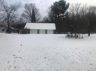 6180 Randall Rd, Jamesville, NY 13078