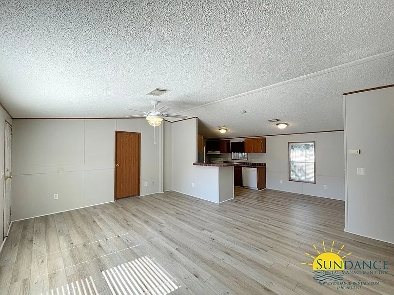208 Casper Dr #7 — Photo 4