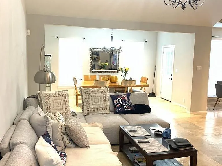5739 Henniker Dr — Photo 8