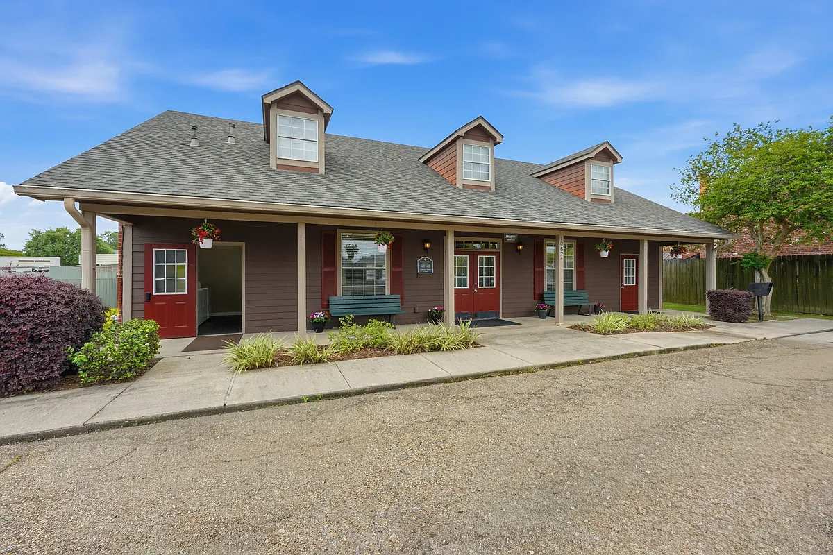 Building Photo - Bluebonnet Ridge