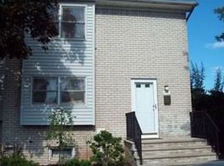 1000 Robin Rd #1000, Hillsborough, NJ 08844