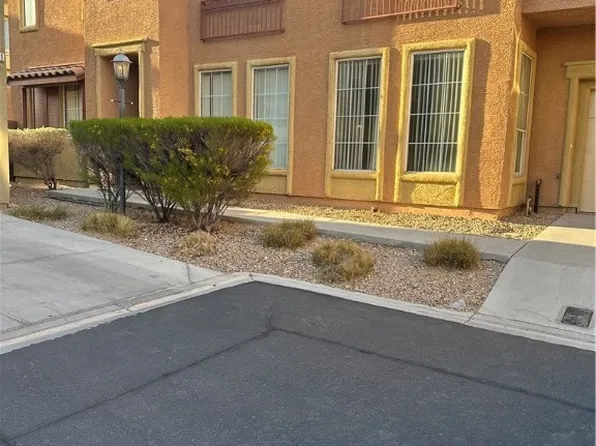 3637 Pinnate Dr, Las Vegas, NV 89147