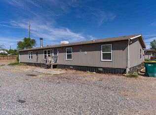 1201 Griffin Ave, Farmington, NM 87401