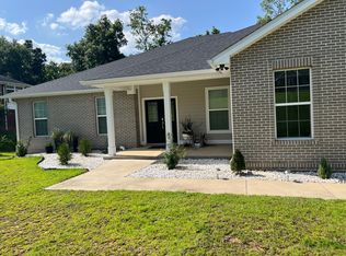 372 Meadow Ridge Dr, Tallahassee, FL 32312