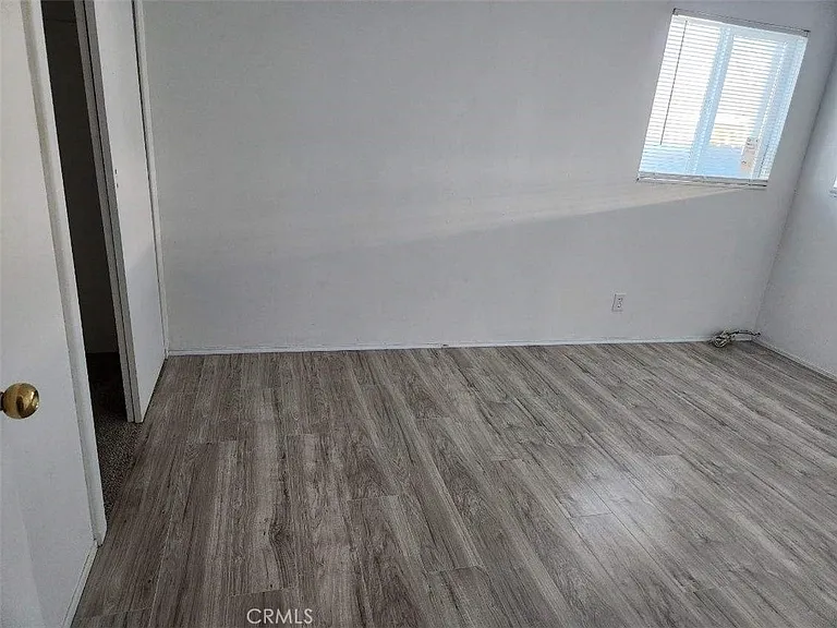 15718 1/2 Larch Ave — Photo 5