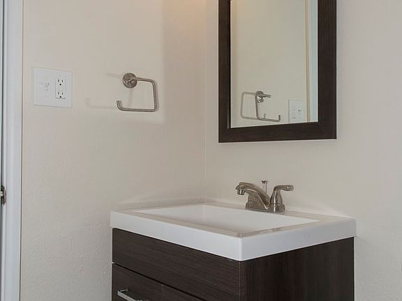 5th image of 263 N Grant St APT 203
