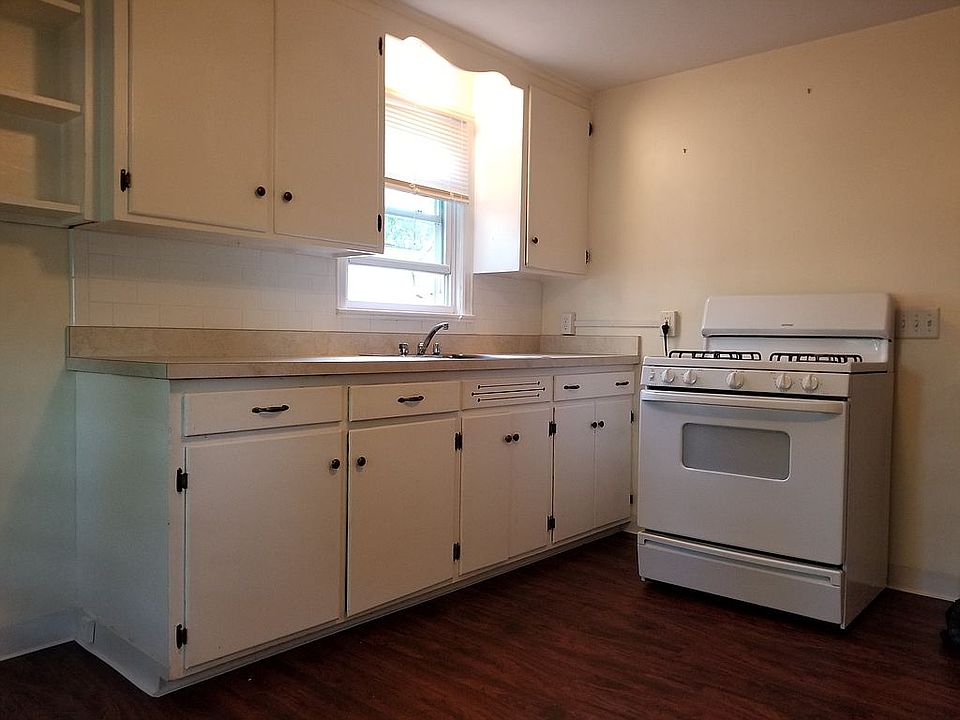 1st image of 26 Redmond Ave