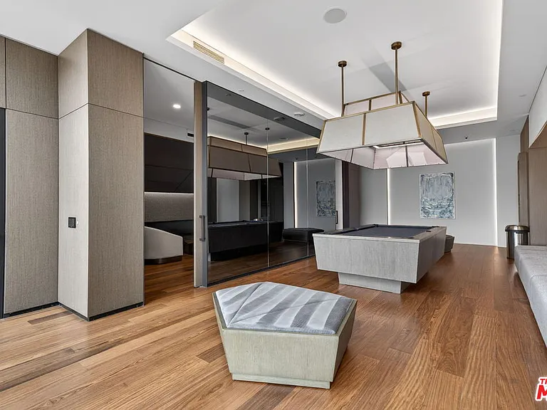 889 Francisco St #1806 — Photo 31