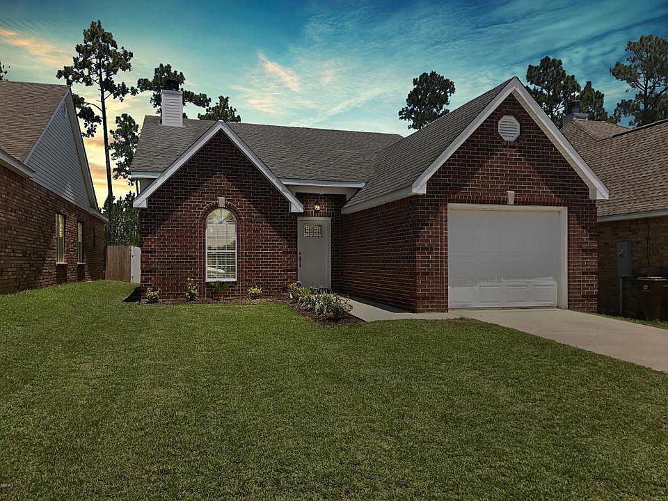 1st image of 19440 Northridge Dr