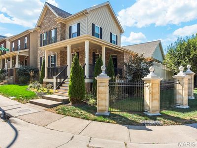 3868 Blow St, Saint Louis, MO, 63116