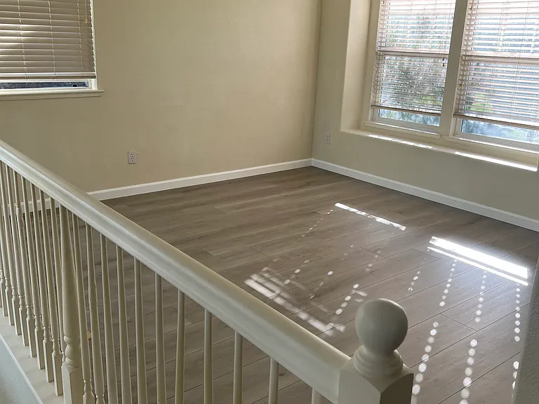 422 S Central Pkwy — Photo 12