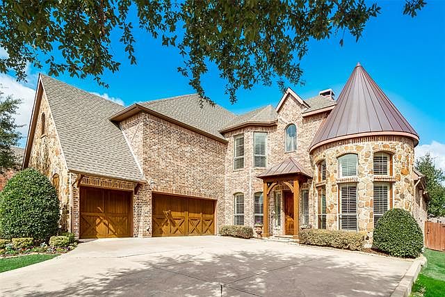 1st image of 2923 Tracy Lynn Ln