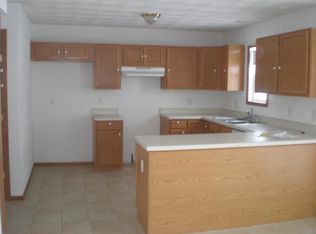 10194 Leana Dr, Roscoe, IL 61073