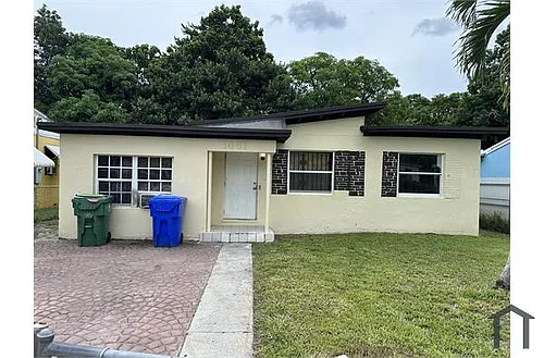 1461 NW 52nd St Photo 1