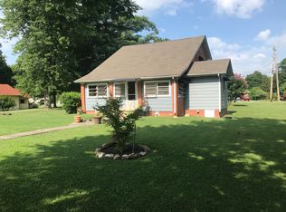 2004 Montvale Rd, Maryville, TN 37803