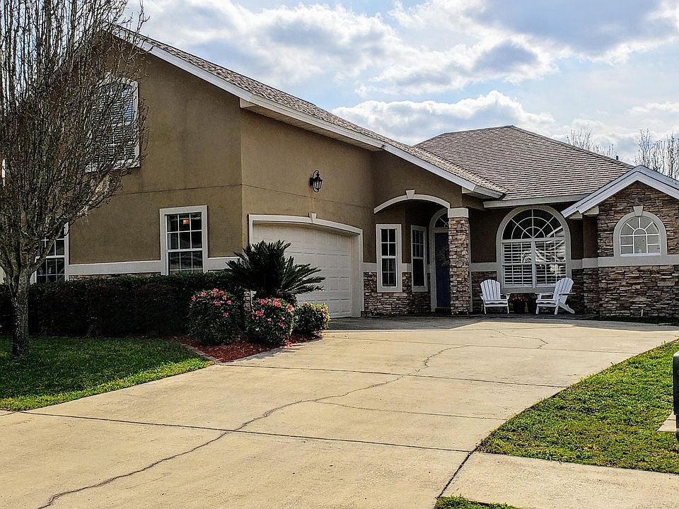 1st image of 2911 Majestic Oaks Ln