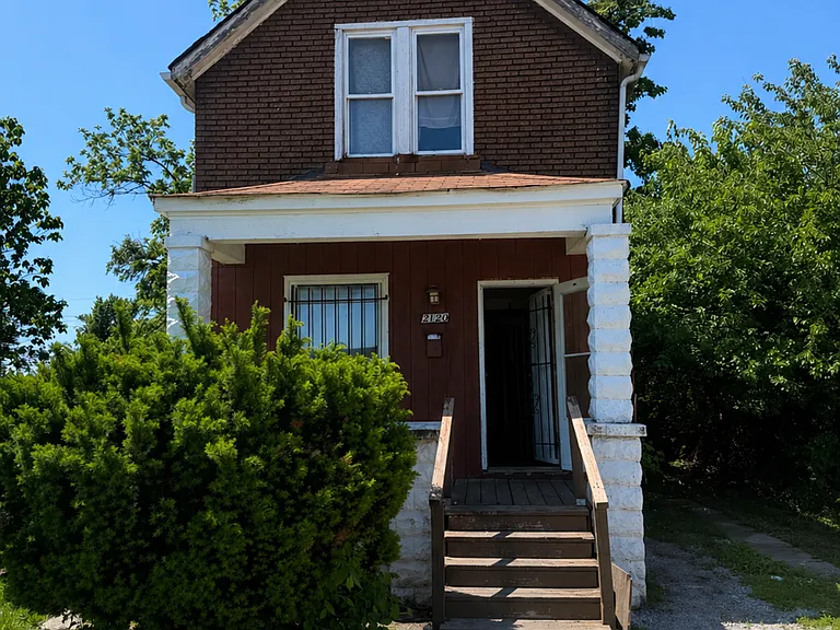 2120 Saint Louis Ave — Photo 15