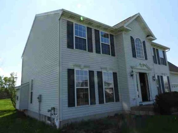 4th image of 4 Cherokee Dr