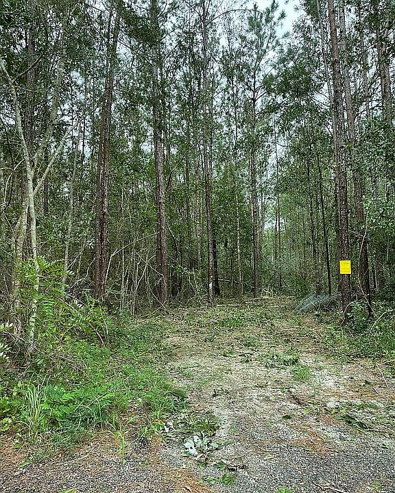 1st image of 30283 N Dixie Ranch Rd