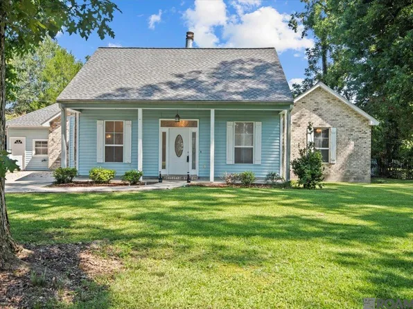 10931 Stanley Aubin Ln, Baton Rouge, LA 70816